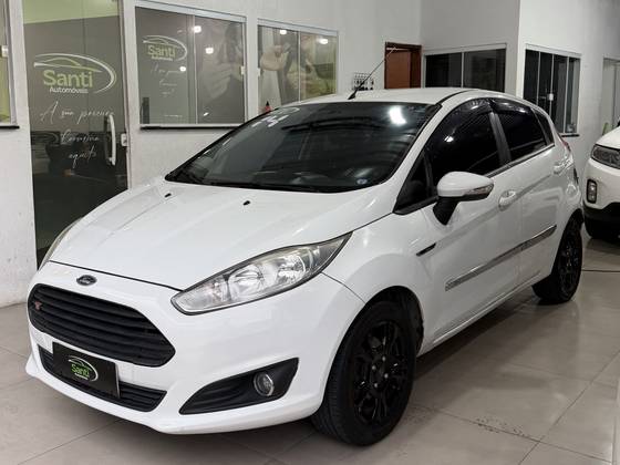 FORD FIESTA 1.5 SE HATCH 16V FLEX 4P MANUAL FORD FIESTA 1.5 SE HATCH 16V FLEX 4P MANUAL